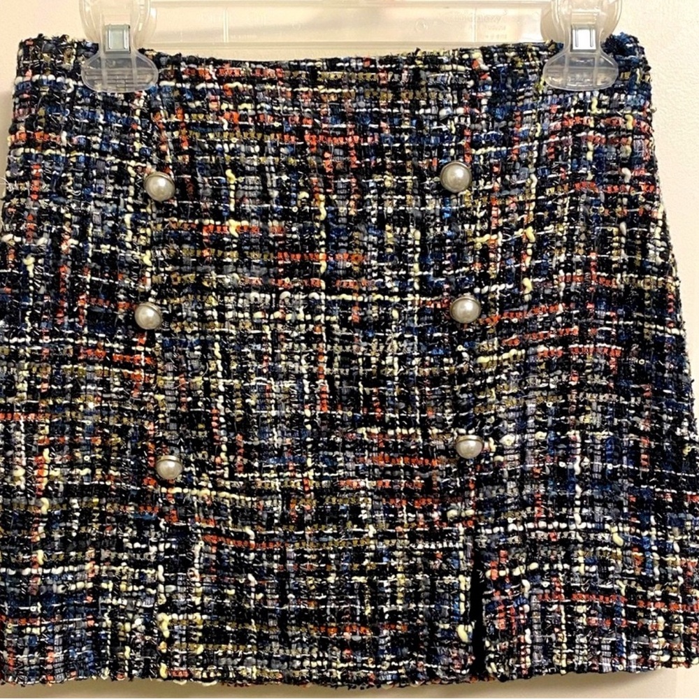 Chic Forever 21 Tweed & Pearl Mini Skirt – Parisian-Inspired Elegance